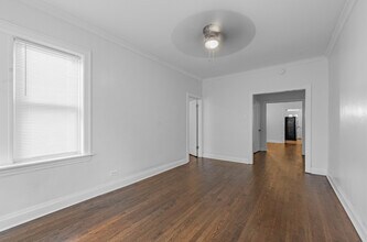 6605 S Rockwell St in Chicago, IL - Building Photo - Building Photo