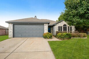 116 Kensington Ct in Rhome, TX - Building Photo