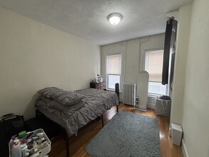 35A Harvard St, Unit 1 in Brookline, MA - Foto de edificio - Building Photo