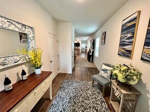 19312 Caymus Dr in Pflugerville, TX - Foto de edificio - Building Photo