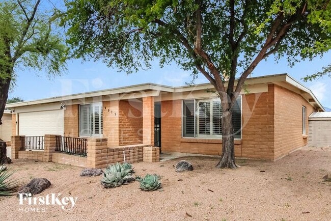9929 E Colette St in Tucson, AZ - Foto de edificio - Building Photo