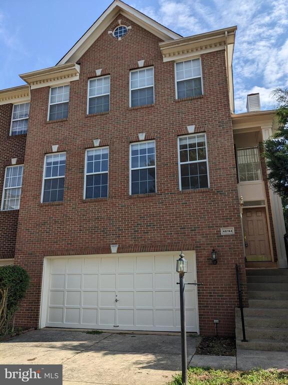 property at 46194 Aisquith Terrace