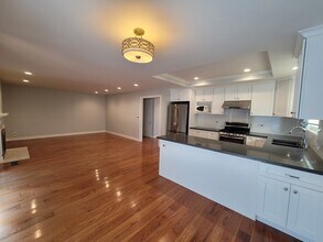 35688 Ballantine Pl in Fremont, CA - Foto de edificio - Building Photo