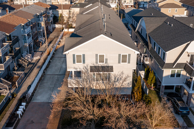 119 N Jefferson Ave in Margate City, NJ - Building Photo - Building Photo