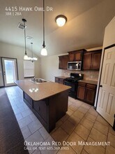 4415 Hawk Owl Dr in Norman, OK - Building Photo - Building Photo