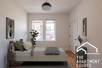 2313 N Albany Ave in Chicago, IL - Building Photo - Building Photo