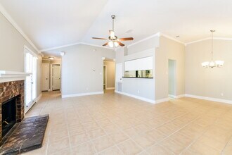 17422 Lobo Trail in Houston, TX - Building Photo - Building Photo