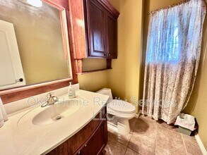 1113 Lanie Ln in Moore, OK - Building Photo - Building Photo