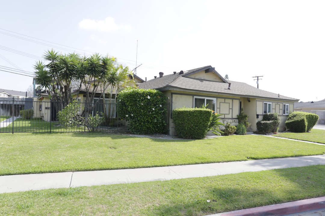 12182 Bailey St in Garden Grove, CA - Building Photo