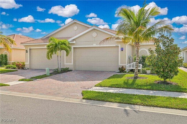 property at 3029 Royal Gardens Ave