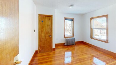 158 Main St in Quincy, MA - Building Photo - Building Photo