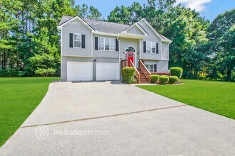 5726 Graceland Dr SW in Powder Springs, GA - Building Photo - Building Photo