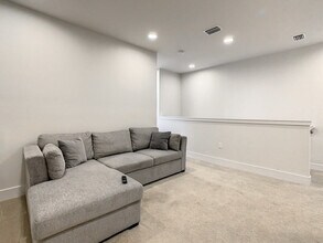 17204 Blessing Dr in Clermont, FL - Building Photo - Building Photo
