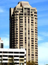 The Oaks at Buckhead in Atlanta, GA - Building Photo - Building Photo