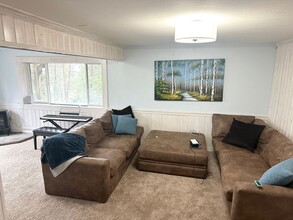 115 Tamarack Woods Dr in Lakeside, MT - Foto de edificio - Building Photo