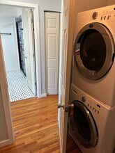 1040 Hatch St in Cincinnati, OH - Building Photo - Building Photo