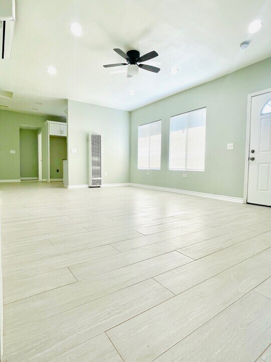 773 N H St in San Bernardino, CA - Foto de edificio