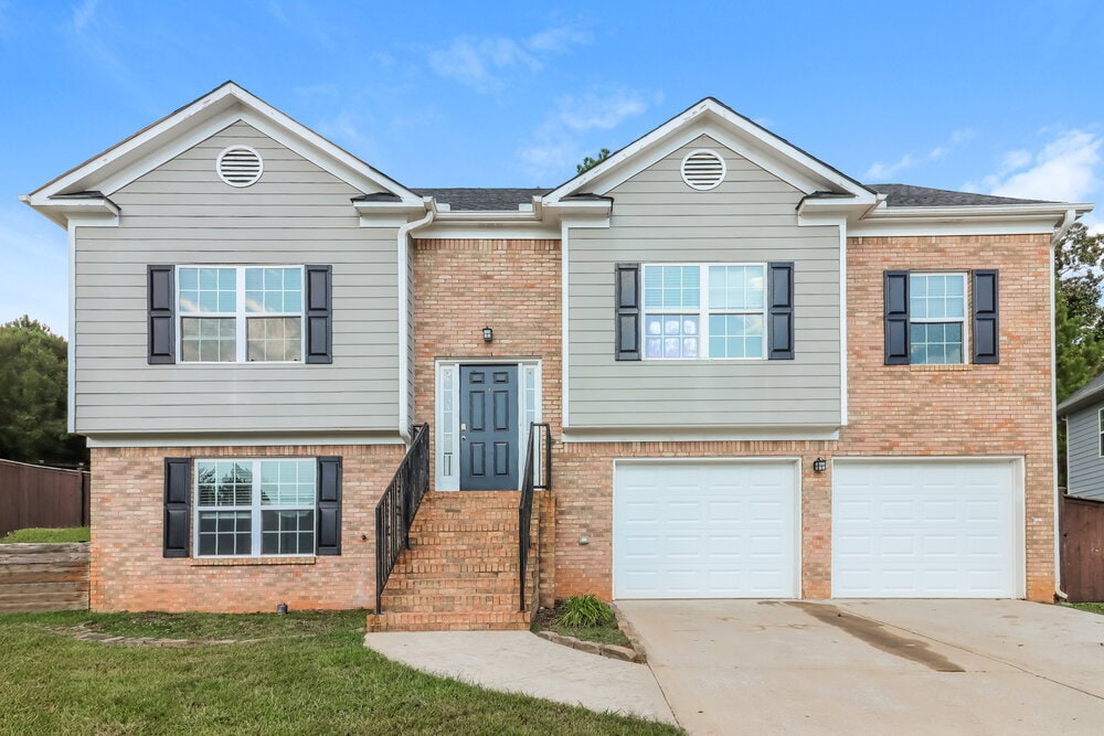 450 Boxelder Rd in Atlanta, GA - Building Photo