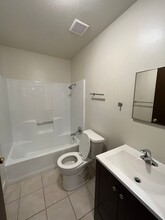 313 N Wooster St in Capron, IL - Building Photo - Building Photo