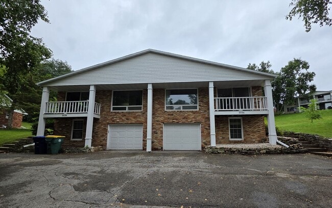 property at 3036 Albert Dr