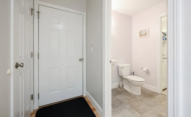 59 Pond Hill Dr in Fall River, MA - Building Photo - Building Photo