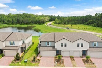 726 Legacy Dr in Davenport, FL - Building Photo - Building Photo