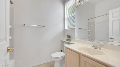 1998 High Mesa Dr in Henderson, NV - Building Photo - Building Photo