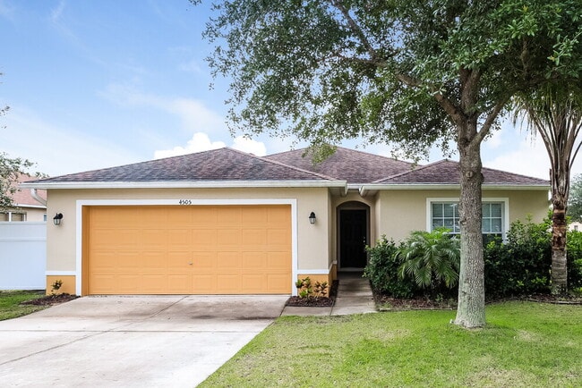 property at 4505 Barbados Loop