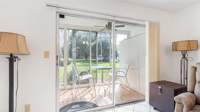 2201 Lucaya Bend in Coconut Creek, FL - Building Photo - Building Photo