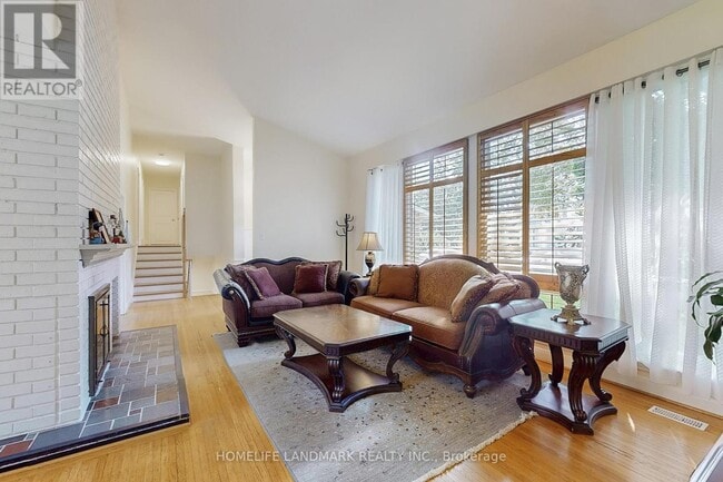 173 Dunwoody Dr in Oakville, ON - Building Photo - Building Photo