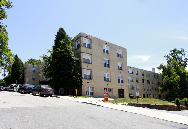 Rockview Apartments in Washington, DC - Building Photo - Building Photo