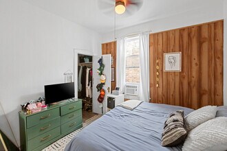 2507 N Sawyer Ave in Chicago, IL - Building Photo - Building Photo