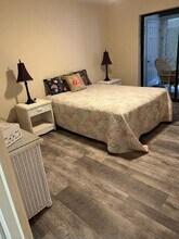 5403 SE Miles Grant Rd in Stuart, FL - Building Photo - Building Photo