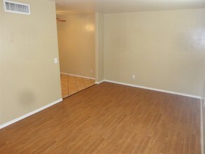 501 W Placita Durango in Tucson, AZ - Building Photo - Building Photo