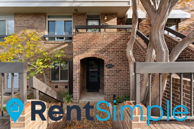 property at 1673 S Hayes St