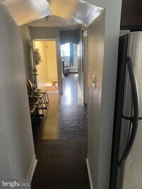 5023 Wayne Ave photo'