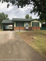 2715 S Marrs St in Amarillo, TX - Building Photo