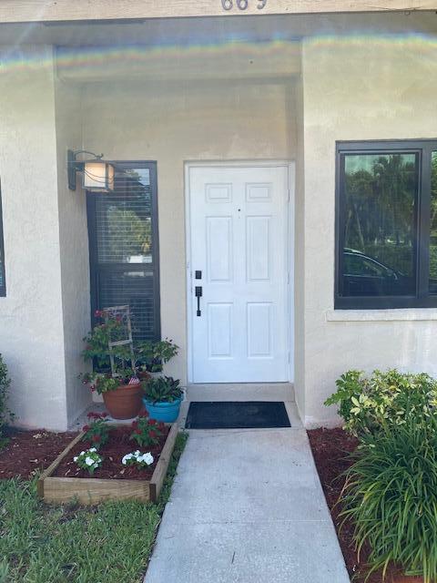 669 Coventry St in Boca Raton, FL - Building Photo - Building Photo