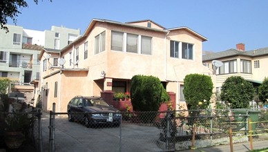 607 N St Andrews Pl in Los Angeles, CA - Building Photo - Building Photo