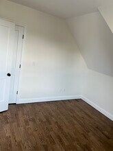 470 Howard Ave in New Haven, CT - Foto de edificio - Building Photo