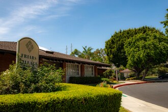 6380 Caminito Telmo in San Diego, CA - Foto de edificio - Building Photo