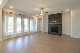 1624 Banded Ledge Dr in Mansfield, TX - Building Photo - Building Photo