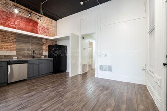 518 E Douglas Ave-Unit -1 in Wichita, KS - Building Photo - Building Photo