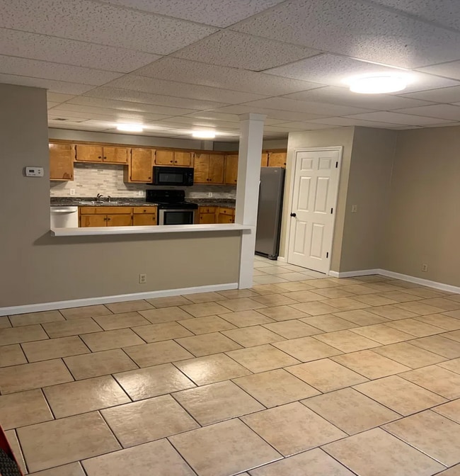 2007 Brookview Dr, Unit Brookview C