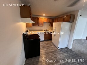 430 St Vrain Pl in Colorado Springs, CO - Building Photo - Building Photo