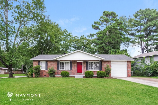 612 Glasgow Rd NW