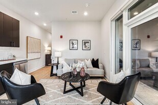 6910 Ridge Ave, Unit 209 in Philadelphia, PA - Building Photo