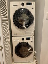 4 Beacon Way in Jersey City, NJ - Building Photo - Building Photo