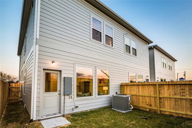 property at 4143 Griggs Rd