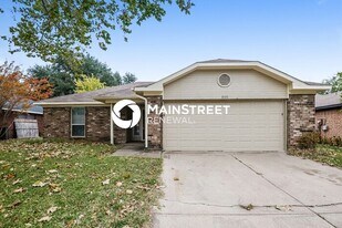 3100 Fairmeadows Ln in Fort Worth, TX - Building Photo